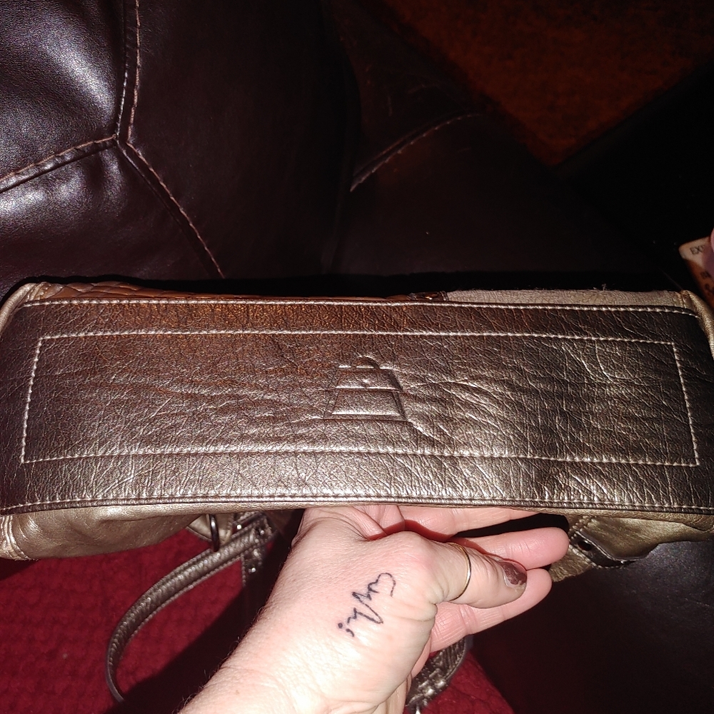 Purse - Picture 6 of 9